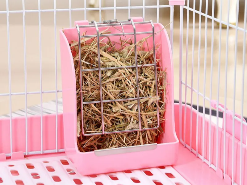 Hay Feeding Dispenser Container